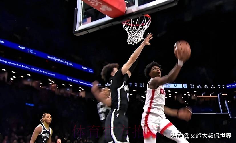 申京复出20+6+6阿门12中10，杜兰特两双手刃旧主，火箭轻取篮网